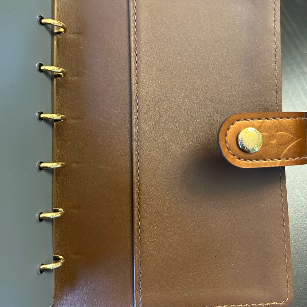 Louis Vuitton Vernis BRONZE agenda pm EUC with COA - Picture 8 of 14